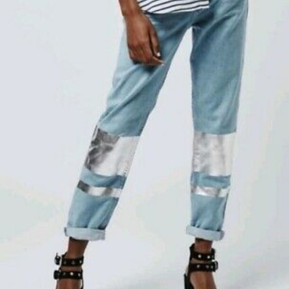 Topshop Blue Cropped Jeans with Silver Accents - Picture 1 of 11